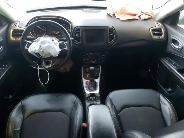 3C4NJDBB8KT728955 2019 JEEP COMPASS - Image 8