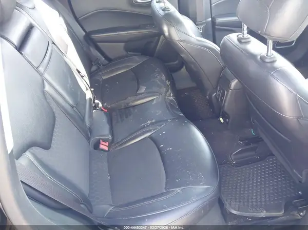 3C4NJDBB8KT792610 2019 JEEP COMPASS - Image 8