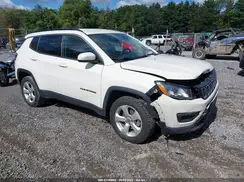 3C4NJDBB8KT813911 2019 JEEP COMPASS