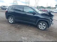 3C4NJDBB8KT834306 2019 JEEP COMPASS