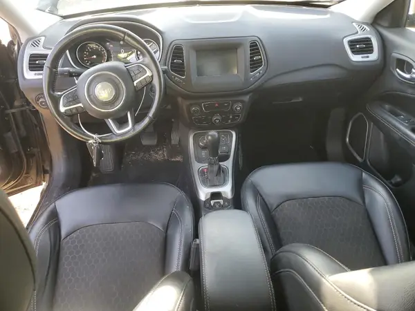 3C4NJDBB8KT839991 2019 JEEP COMPASS - Image 8