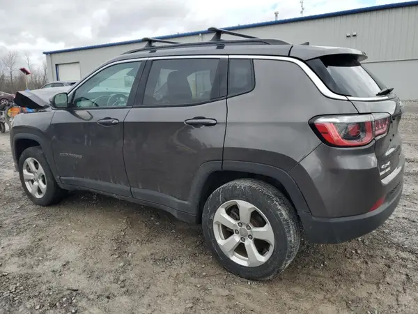 3C4NJDBB8KT847721 2019 JEEP COMPASS - Image 2