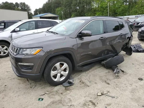 3C4NJDBB8KT849503 2019 JEEP COMPASS - Image 1