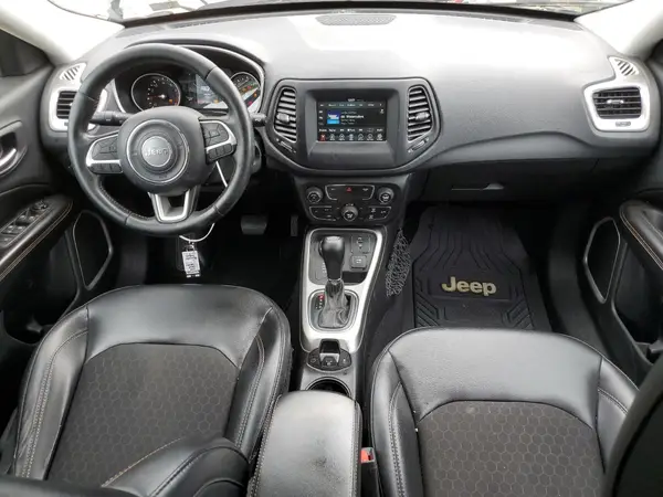 3C4NJDBB8KT849503 2019 JEEP COMPASS - Image 8