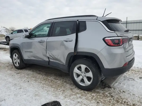 3C4NJDBB8KT849808 2019 JEEP COMPASS - Image 2
