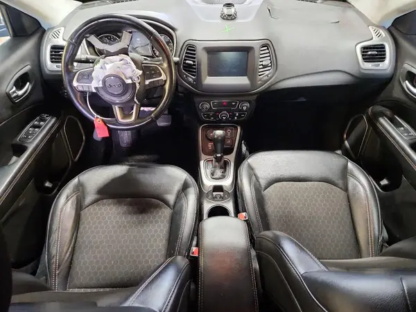 3C4NJDBB8KT850764 2019 JEEP COMPASS - Image 8