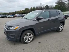 3C4NJDBB8KT850859 2019 JEEP COMPASS