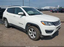 3C4NJDBB8KT850876 2019 JEEP COMPASS