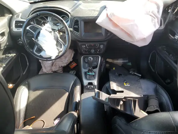 3C4NJDBB8LT100749 2020 JEEP COMPASS - Image 8