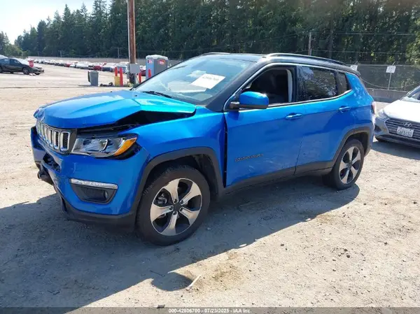 3C4NJDBB8LT125411 2020 JEEP COMPASS - Image 2