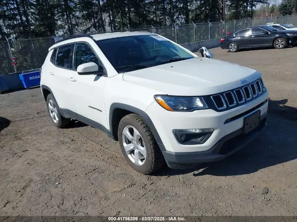 3C4NJDBB8LT132715 2020 JEEP COMPASS - Image 1