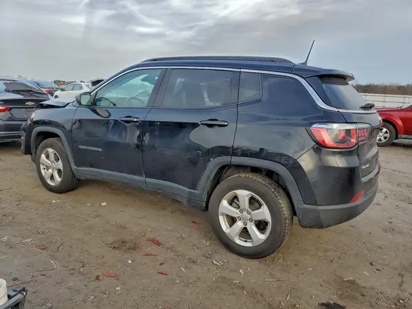 3C4NJDBB8LT138367 2020 JEEP COMPASS - Image 2