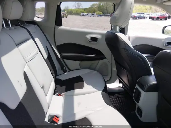 3C4NJDBB8LT143164 2020 JEEP COMPASS - Image 8