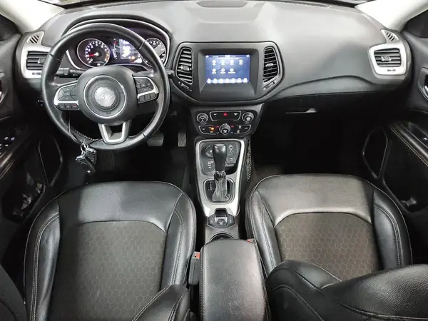 3C4NJDBB8LT149935 2020 JEEP COMPASS - Image 8