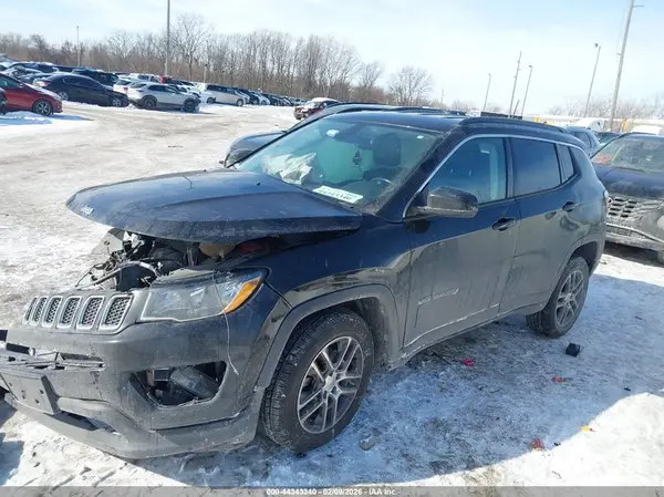3C4NJDBB8LT153869 2020 JEEP COMPASS - Image 2