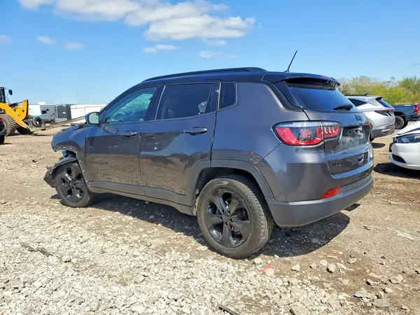 3C4NJDBB8LT155489 2020 JEEP COMPASS - Image 2