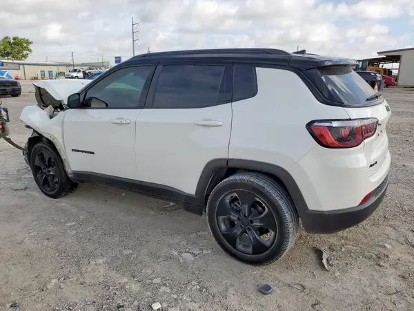 3C4NJDBB8LT156982 2020 JEEP COMPASS - Image 2