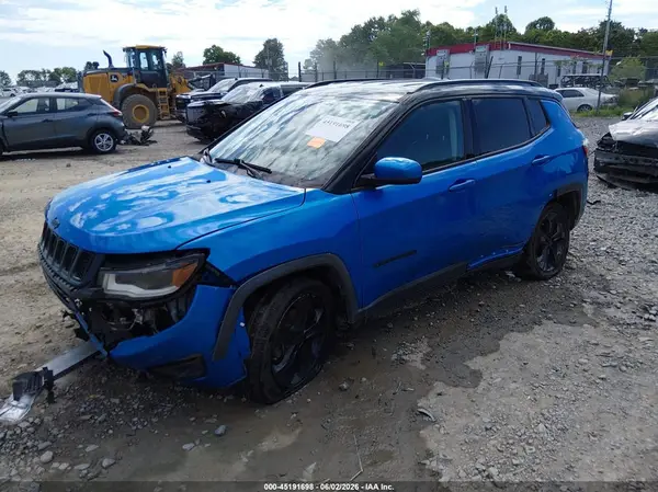 3C4NJDBB8LT157856 2020 JEEP COMPASS - Image 2