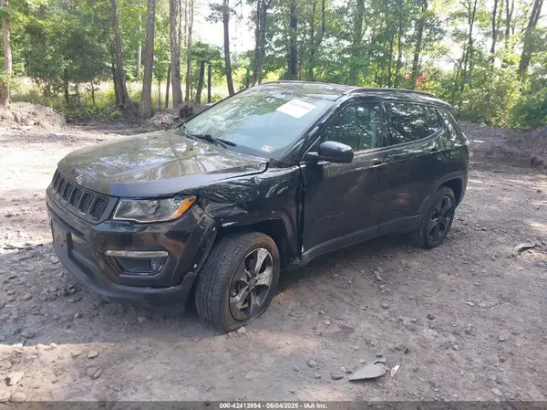 3C4NJDBB8LT168615 2020 JEEP COMPASS - Image 2