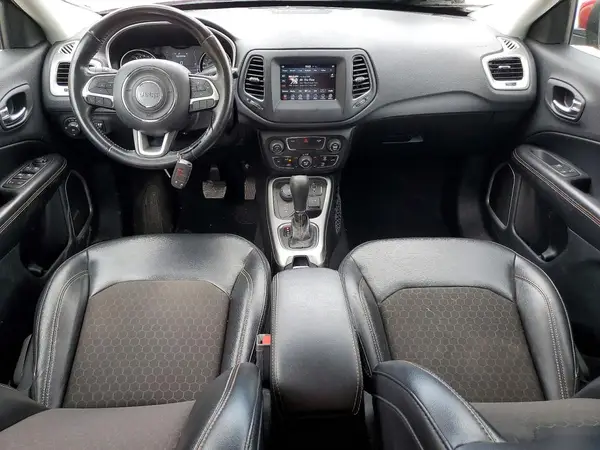 3C4NJDBB8LT174656 2020 JEEP COMPASS - Image 8