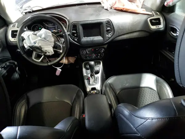 3C4NJDBB8LT229512 2020 JEEP COMPASS - Image 8