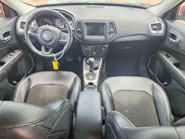 3C4NJDBB8LT258539 2020 JEEP COMPASS - Image 8