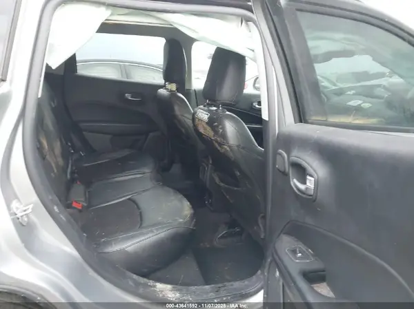 3C4NJDBB8MT501283 2021 JEEP COMPASS - Image 8