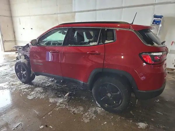 3C4NJDBB8MT501476 2021 JEEP COMPASS - Image 2