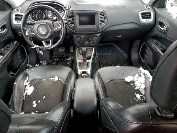3C4NJDBB8MT503258 2021 JEEP COMPASS - Image 8