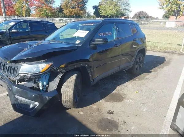 3C4NJDBB8MT517757 2021 JEEP COMPASS - Image 2