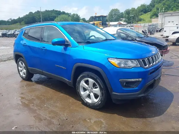 3C4NJDBB8MT529973 2021 JEEP COMPASS - Image 1