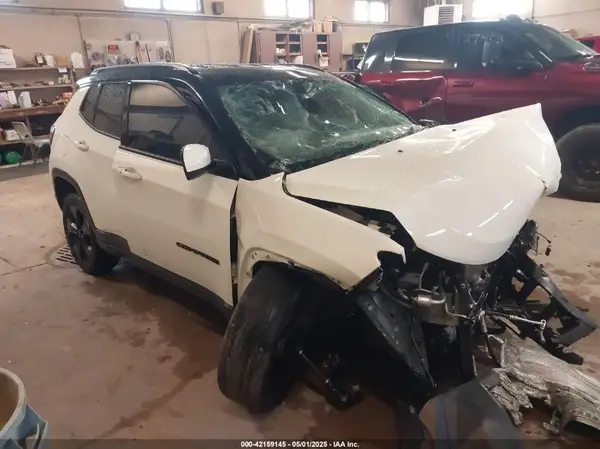 3C4NJDBB8MT530881 2021 JEEP COMPASS - Image 1