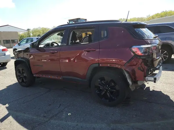 3C4NJDBB8MT557658 2021 JEEP COMPASS - Image 2