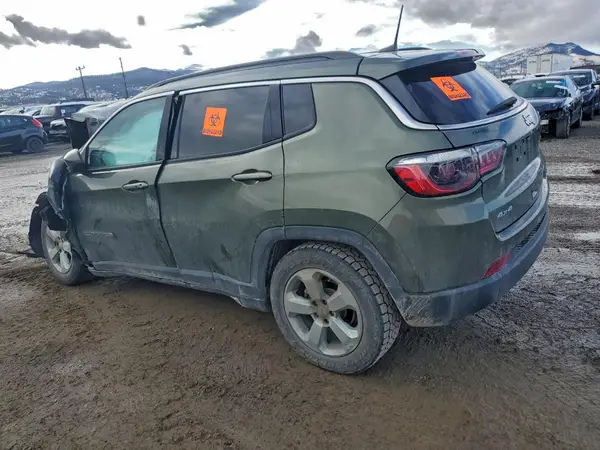 3C4NJDBB8MT557739 2021 JEEP COMPASS - Image 2