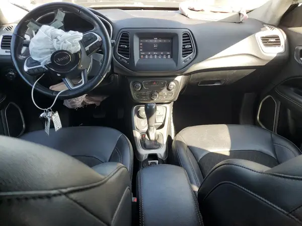 3C4NJDBB8MT563234 2021 JEEP COMPASS - Image 8