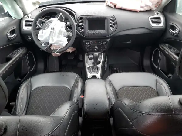 3C4NJDBB8MT572063 2021 JEEP COMPASS - Image 8