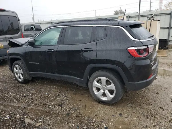 3C4NJDBB8MT576338 2021 JEEP COMPASS - Image 2