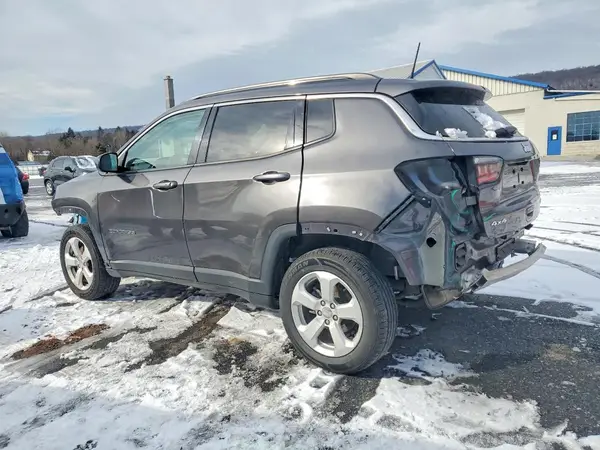 3C4NJDBB8MT576484 2021 JEEP COMPASS - Image 2