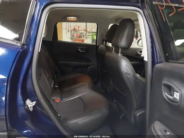 3C4NJDBB8MT579790 2021 JEEP COMPASS - Image 8