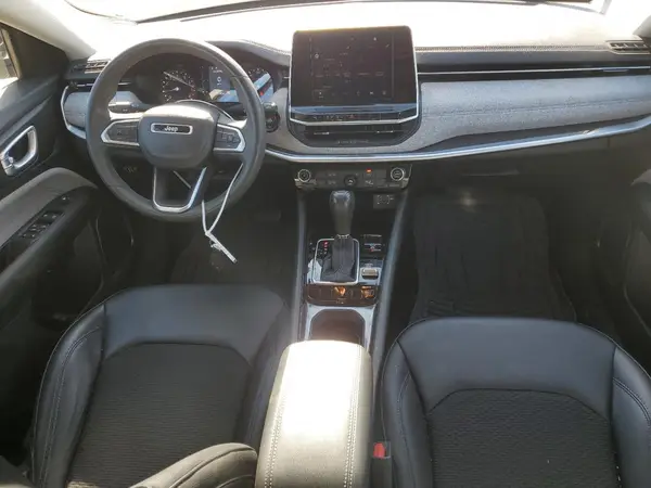 3C4NJDBB8NT105615 2022 JEEP COMPASS - Image 8