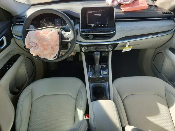 3C4NJDBB8NT105646 2022 JEEP COMPASS - Image 8