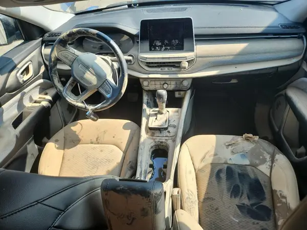 3C4NJDBB8NT115447 2022 JEEP COMPASS - Image 8