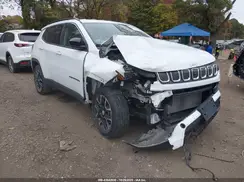 3C4NJDBB8NT118557 2022 JEEP COMPASS