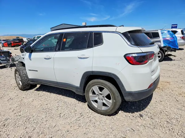 3C4NJDBB8NT203950 2022 JEEP COMPASS - Image 2