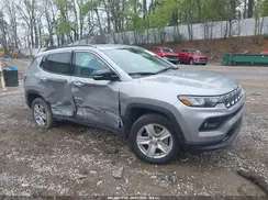 3C4NJDBB8NT230985 2022 JEEP COMPASS