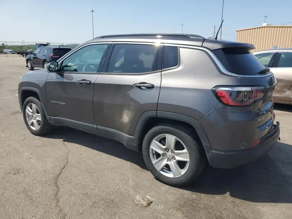 3C4NJDBB8NT231750 2022 JEEP COMPASS - Image 2