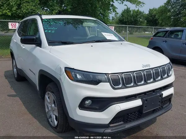3C4NJDBB8NT232106 2022 JEEP COMPASS - Image 1