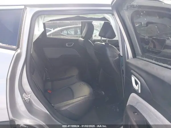 3C4NJDBB8NT232820 2022 JEEP COMPASS - Image 8