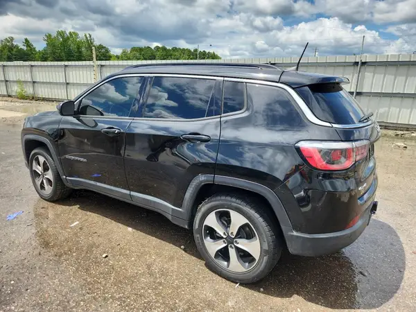 3C4NJDBB9HT657483 2017 JEEP COMPASS - Image 2