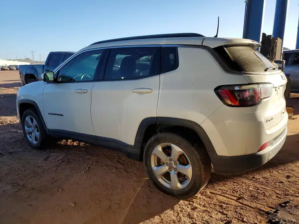 3C4NJDBB9HT674994 2017 JEEP COMPASS - Image 2